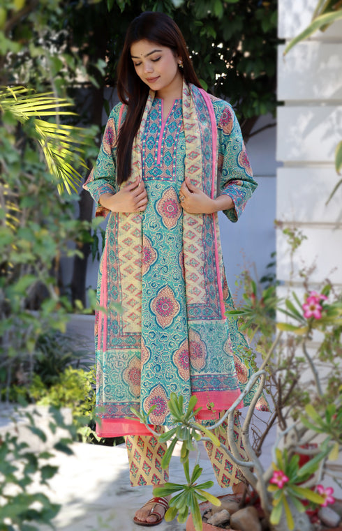 Cambric Cotton Kurta Pant Set With Kota Dupatta In Block Print
