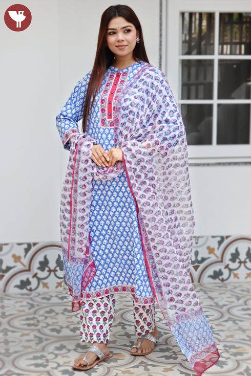 Bizzy Lizzy Kurta Pant With Dupatta In Floral Block Print