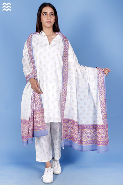 Mulmul Cotton Wrap In Gold Block Print