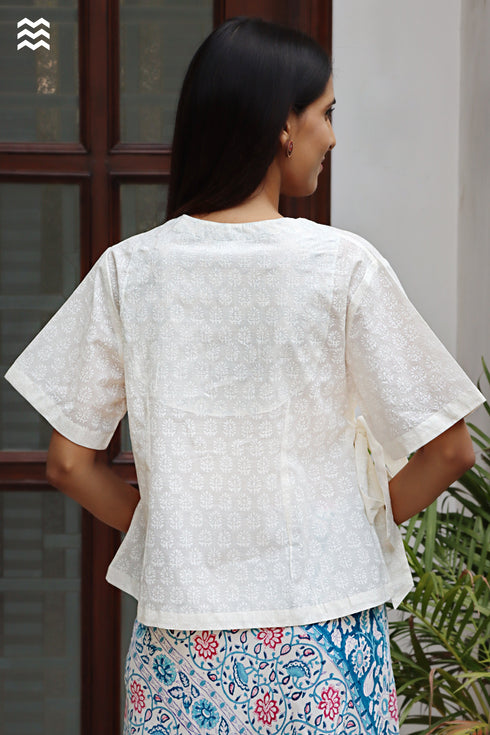Cotton Slub Off-White Short Wrap Top