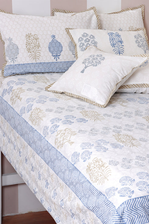 20s Cotton Bed Cover in Floral Block Print