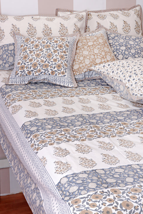 20s Cotton KING SIZE Bed Cover in Block Print