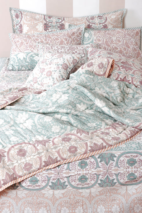 20s Cotton KING SIZE Bed Cover In Block Print