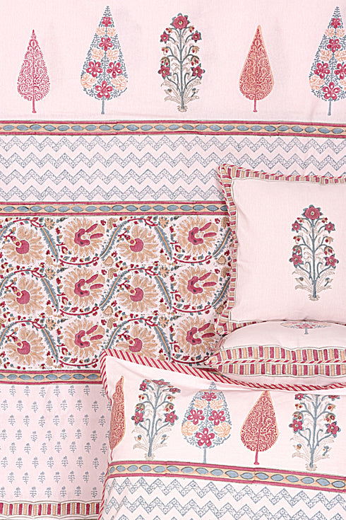 20s Cotton KING SIZE Bed Cover In Geometric Block Print