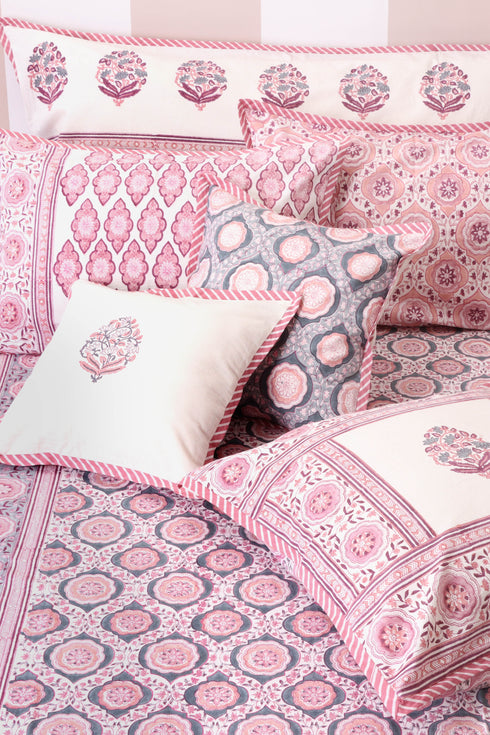 Mulmul Cotton Quilt in Floral Block Print