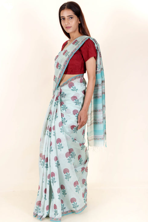 Maheshwari Saree In Floral Block Print