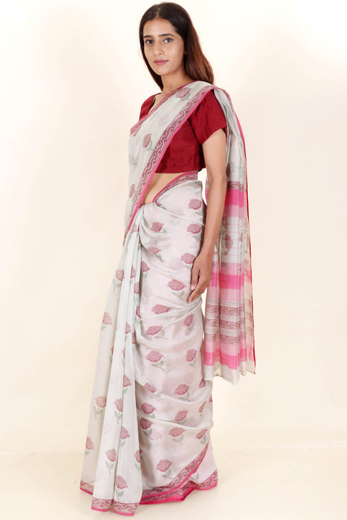 Maheshwari Saree In Floral Block Print