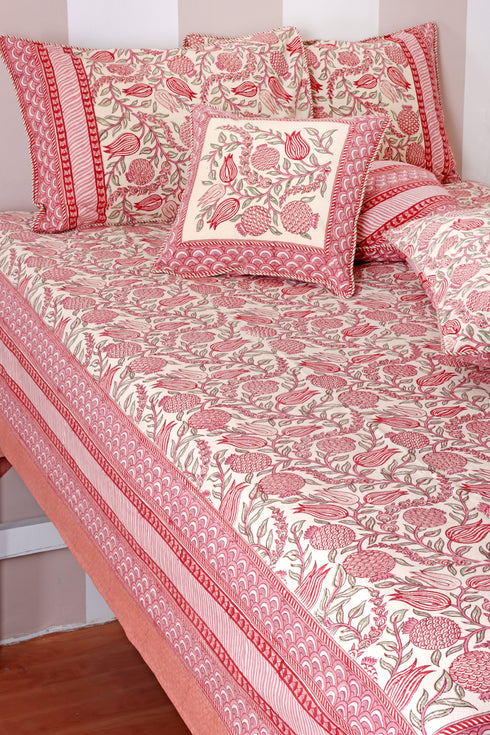 20s Cotton Bed Cover in Block Print