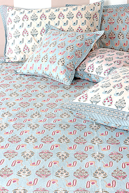 20s Cotton Bed Cover in Graphic Block Print