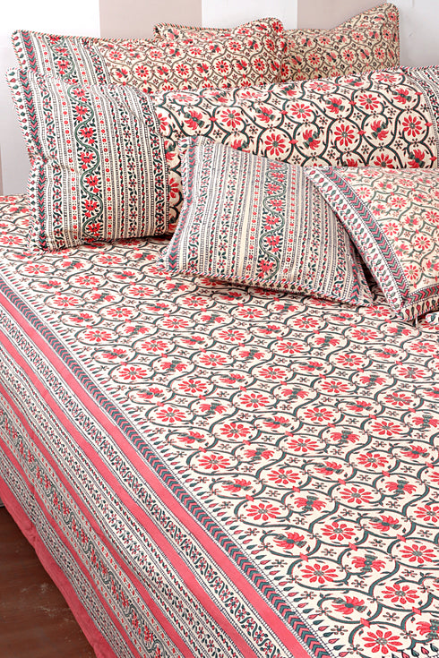 40s Cotton Pillow Cover in Floral Print