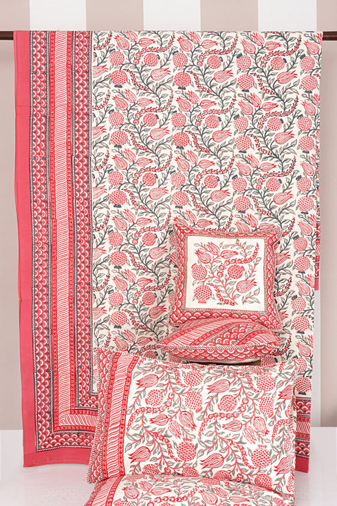 20s Cotton KING SIZE Bed Cover in Floral Block Print