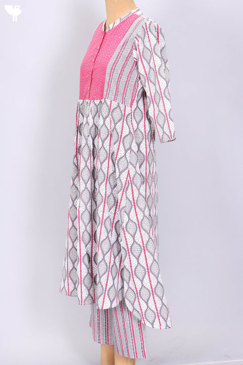 Cambric Cotton Kurta And Pant Set In Graphic Print