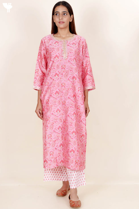 Chanderi Silk Kurta Pant And Dupatta Set With Gota Patti