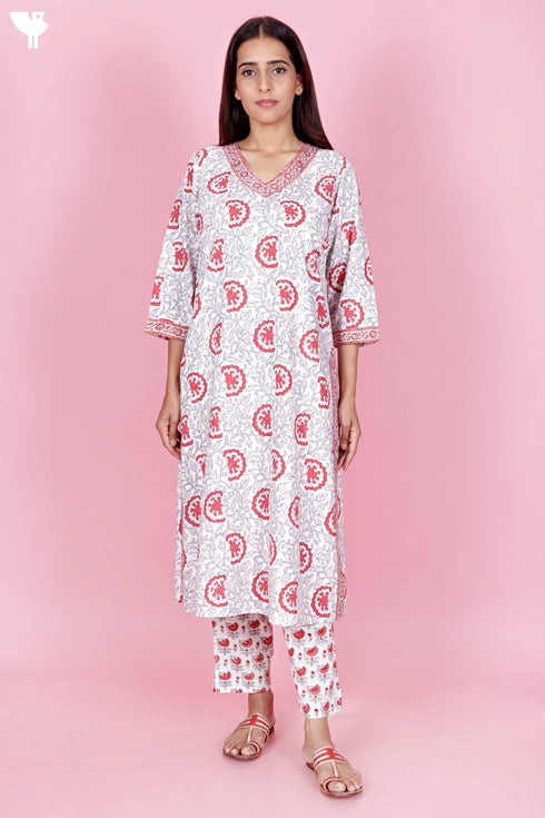 Bizzy Lizzy Kurta And Pant Set With Kota Dupatta In Block Print