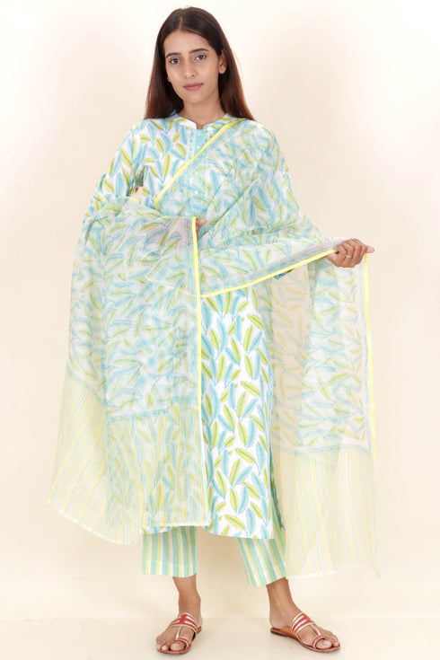 Bizzy Lizzy Kurta And Pant Set With Kota Dupatta In Block Print