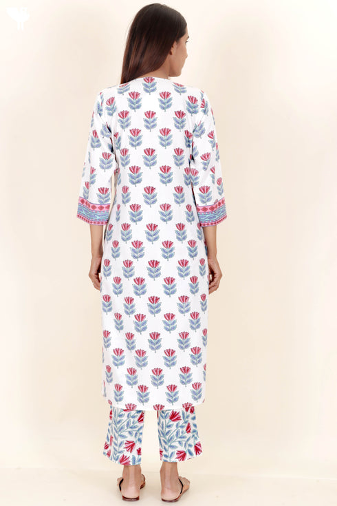 Bizzy Lizzy Cotton Kurta Pant Set With Chiffon Dupatta In Block Print