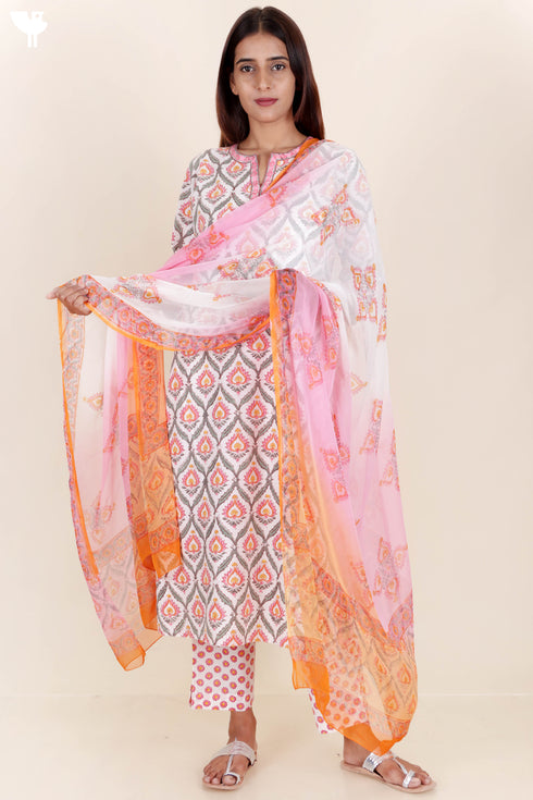 Bizzy Lizzy Cotton Kurta Pant Set With Chiffon Dupatta In Block Print