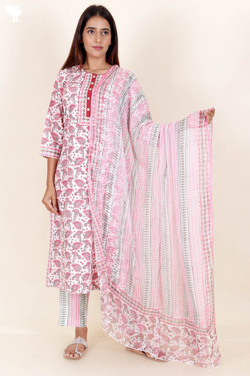 Bizzy Lizzy Cotton Kurta Pant Set With Chiffon Dupatta In Block Print
