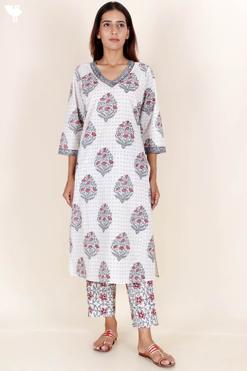 Cotton Kurta And Pant Set In Block Print
