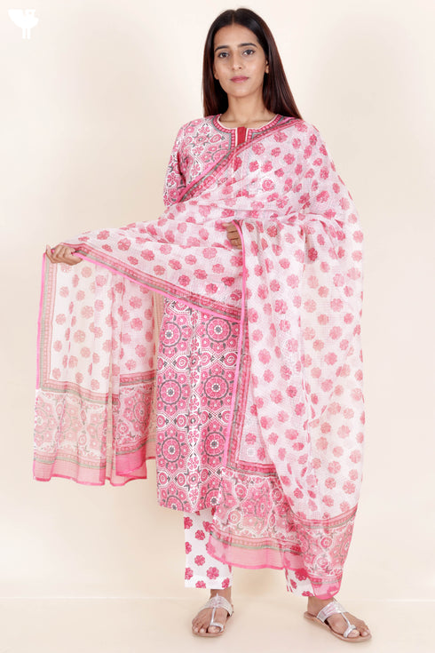 Bizzy Lizzy Kurta And Pant Set With Kota Dupatta In Block Print