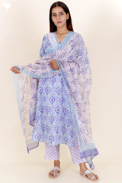 Mulmul Kurta Pant Set With Kota Dupatta In Block Print