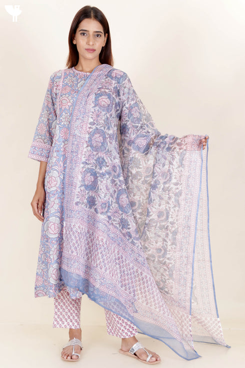Mulmul Kurta Pant Set With Dupatta In Block Print