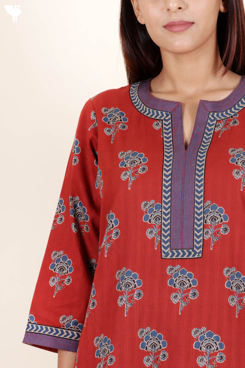 Cotton Kurta And Pant Set In Floral Print