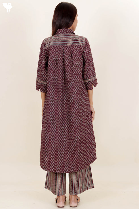 Cambric Cotton Kurta And Pant Set In Graphic Print