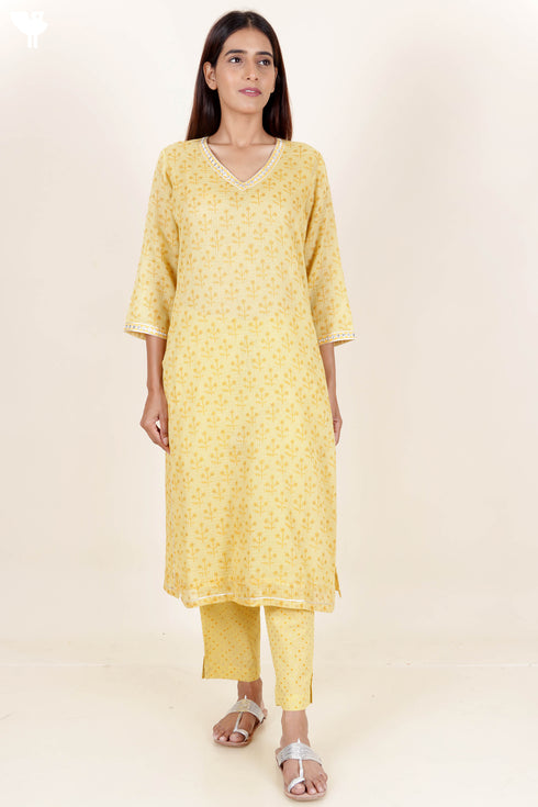 Kota Doria Kurta- Dupatta And Pant Set