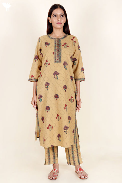 Khaadi Kurta Pant And Dupatta Set With Block Print