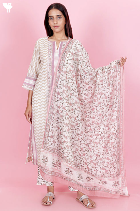 Chanderi Silk Kurta And Pant Set With Block Print