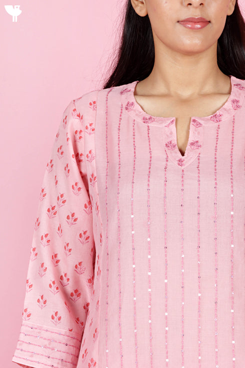 Chanderi Silk Kurta And Pant Set With Block Print