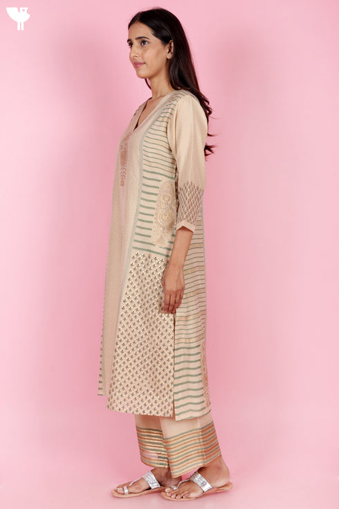 Chanderi Silk Kurta Pant Set With Gold Block Print
