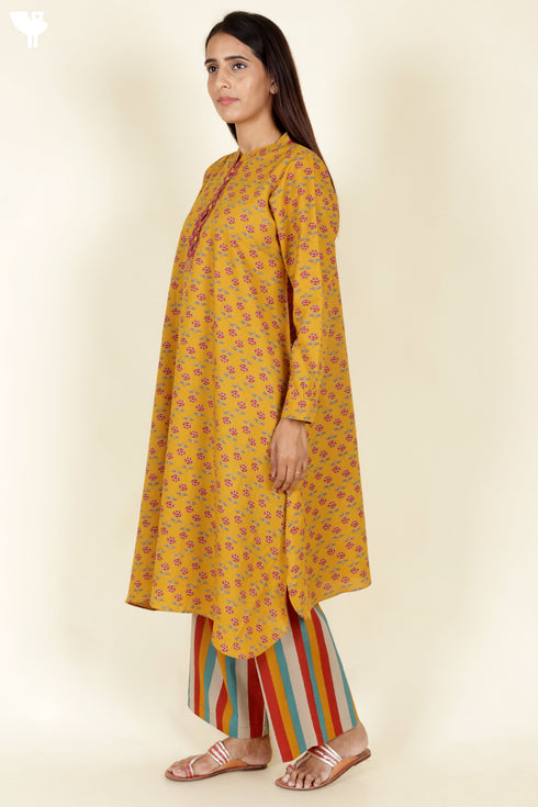 Cambric Cotton Kurta And Pant Set In Block Print
