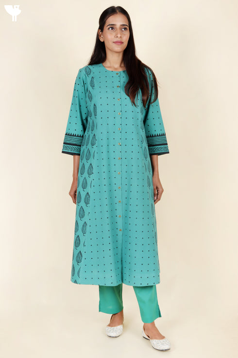 Handloom Cotton Kurta And Pant Set With Block Print