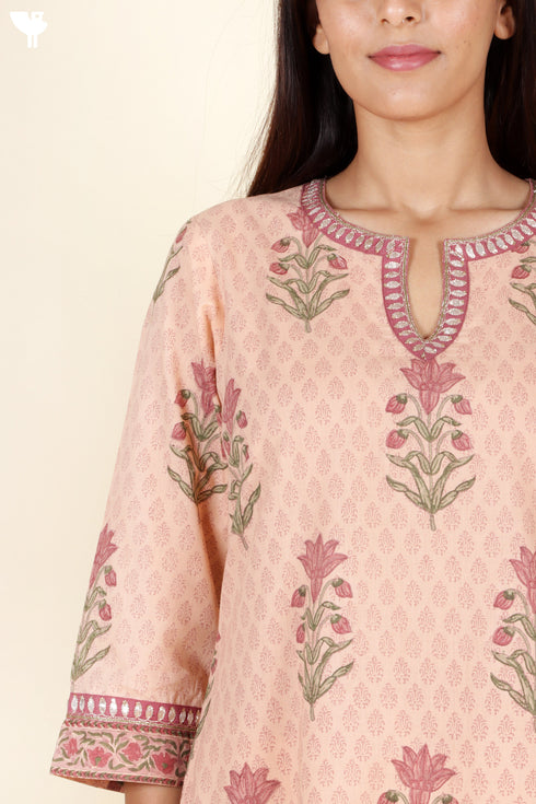 Mulmul Cotton Kurta Pant And Dupatta Set In Block Print