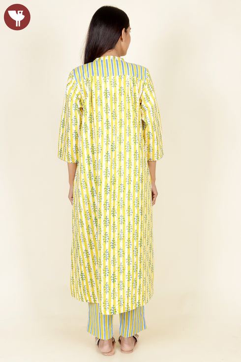 Cambric Cotton Kurta Pant With Dupatta In Floral Block Print