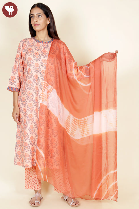 Bizzy Lizzy Kurta Pant With Dupatta In Floral Block Print