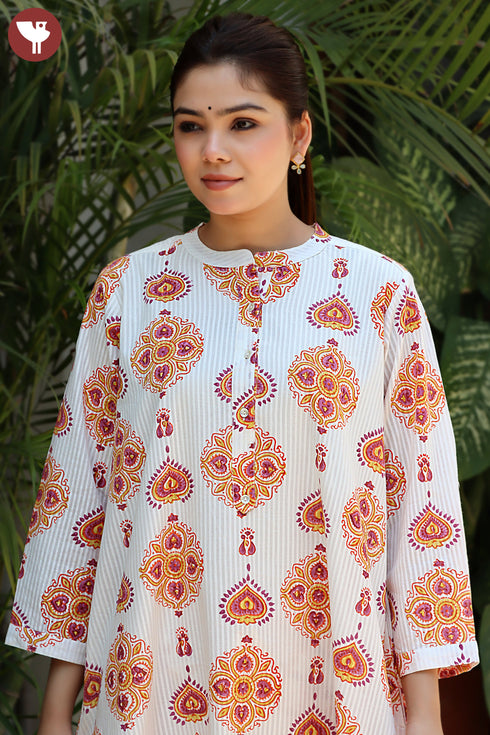 Cotton Strip Kurta And Pant Set in Block Print