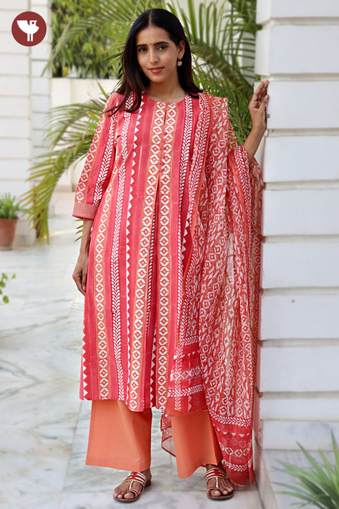 Bizzy Lizzy Kurta Pant with Dupatta Set in Stripe Block Print