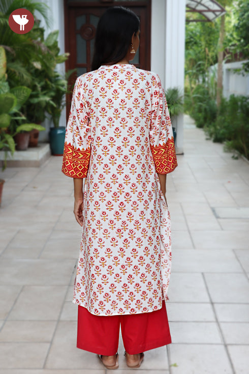 Bizzy Lizzy Kurta Pant with Dupatta in Floral & Geometric Block Print