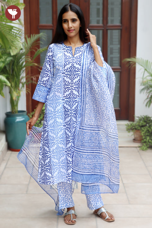 Terry Voile Kurta Pant with Dupatta in Floral Block Print