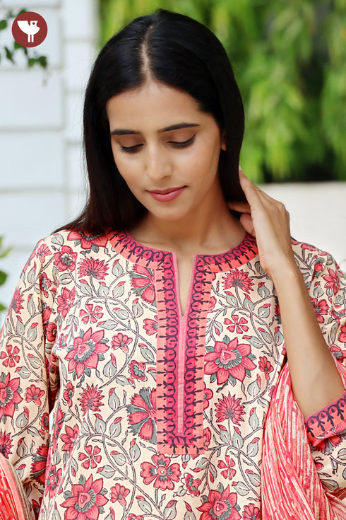 Terry Voile Kurta Pant with Dupatta in Floral Block Print