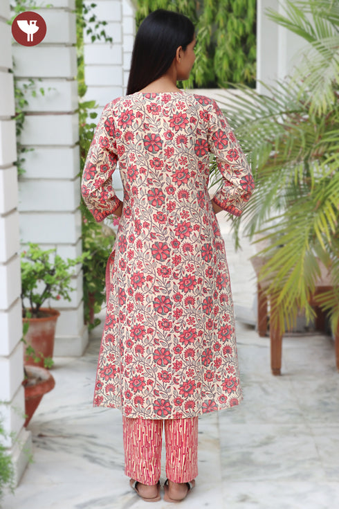 Terry Voile Kurta Pant with Dupatta in Floral Block Print