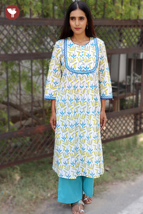 Cambric Cotton Kurta And Pant Set In Floral Block Print