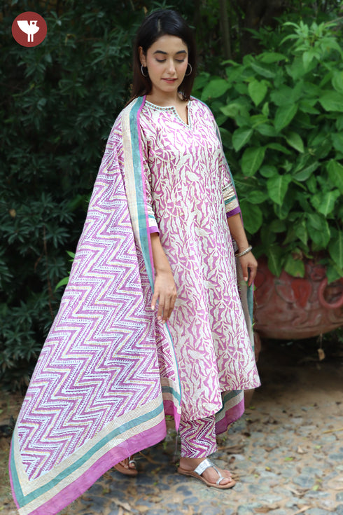 Chanderi Silk Kurta Pant with Dupatta in Floral Block Print