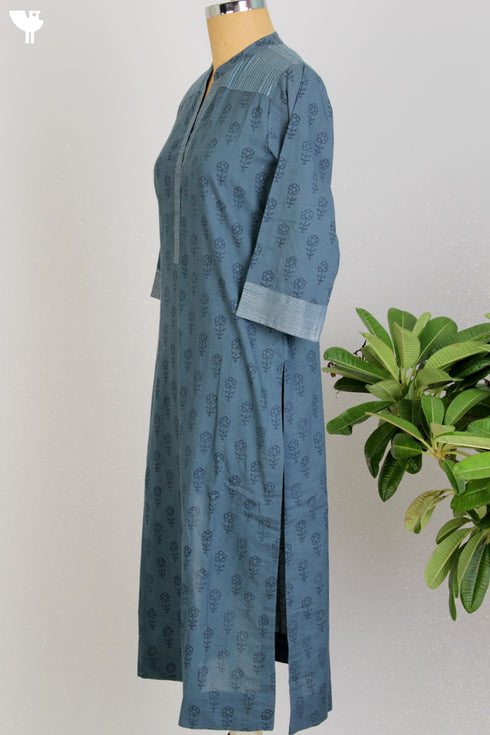 Cambric Cotton Kurta With Kota Doria Dupatta In Graphic Block Print