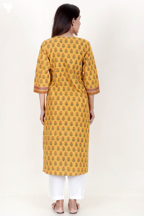 Khaadi Kurta And Kota Doria Dupatta Set With Block Print