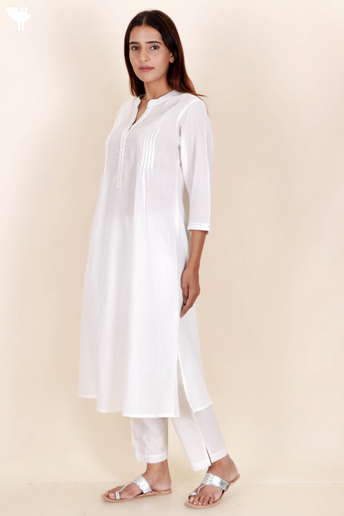 Cotton Kurta With Embroidery