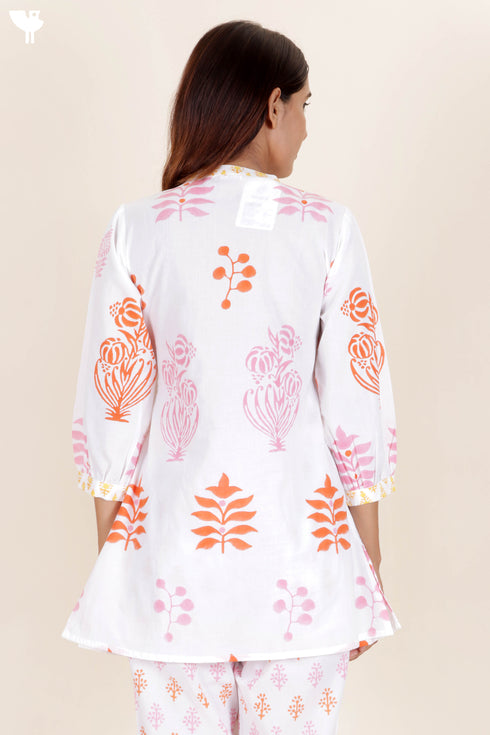 Cambric Cotton Pintuck Top In Block Print